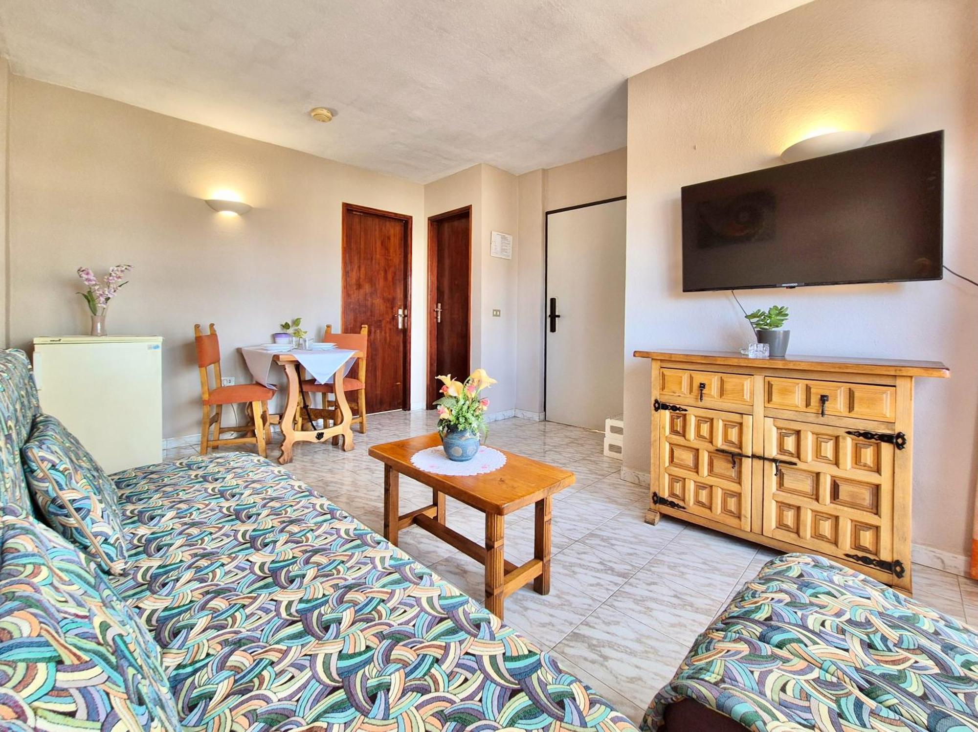 פוארטו דה לה קרוז Canaima Apartments מראה חיצוני תמונה
