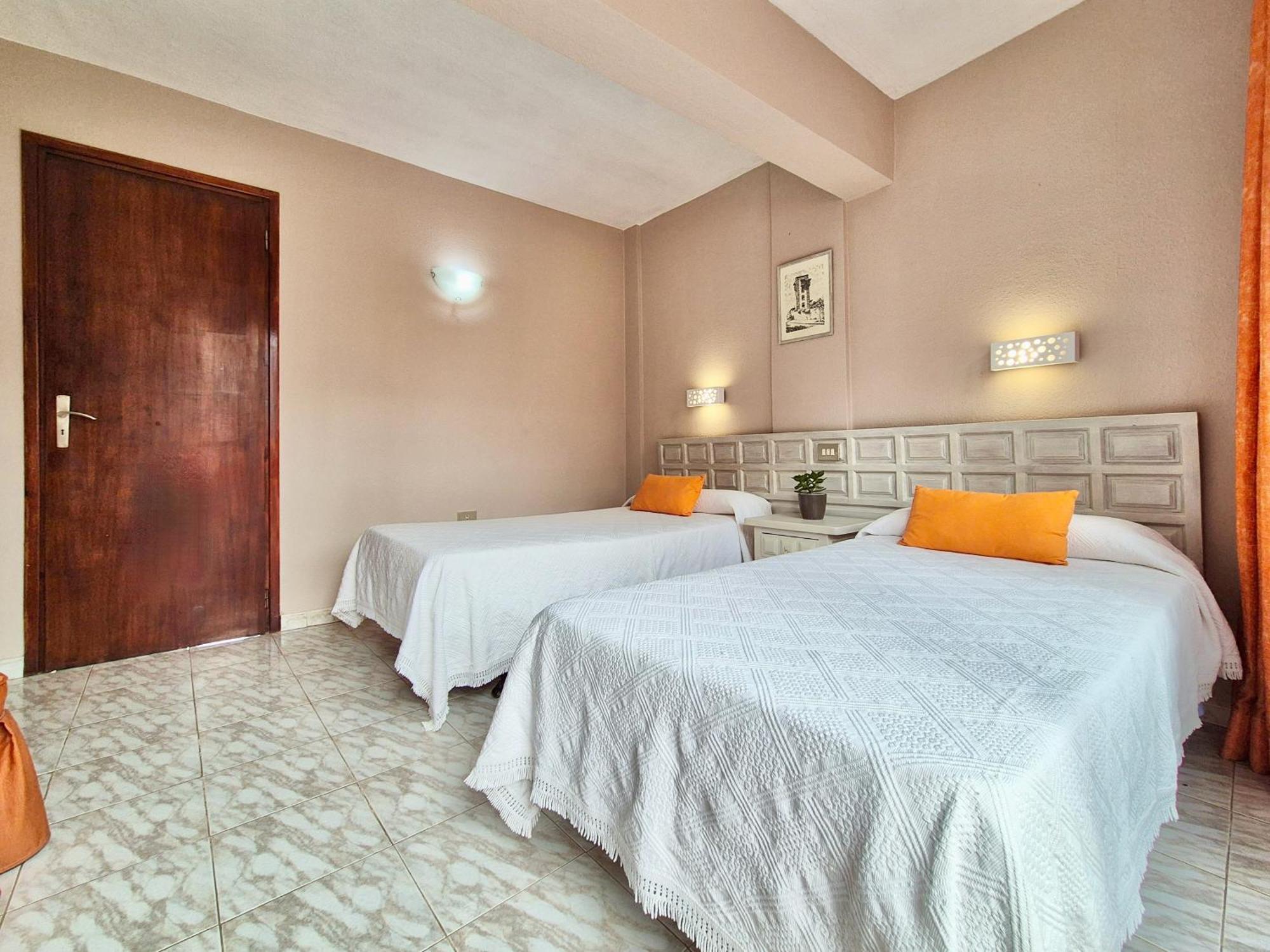 פוארטו דה לה קרוז Canaima Apartments מראה חיצוני תמונה